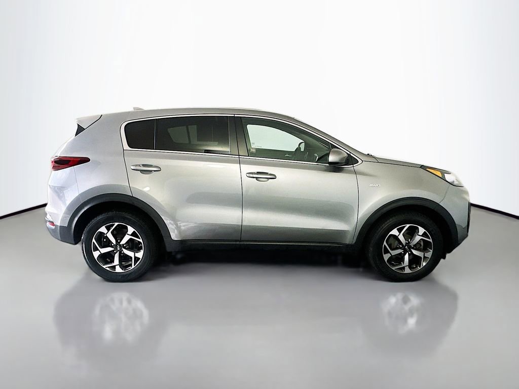 Used 2020 Kia Sportage LX image 8