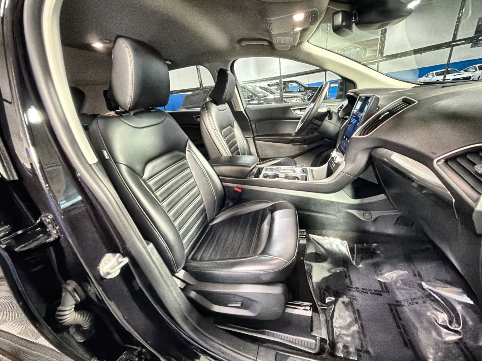 Used 2024 Ford Edge SEL AWD/4WD image 36