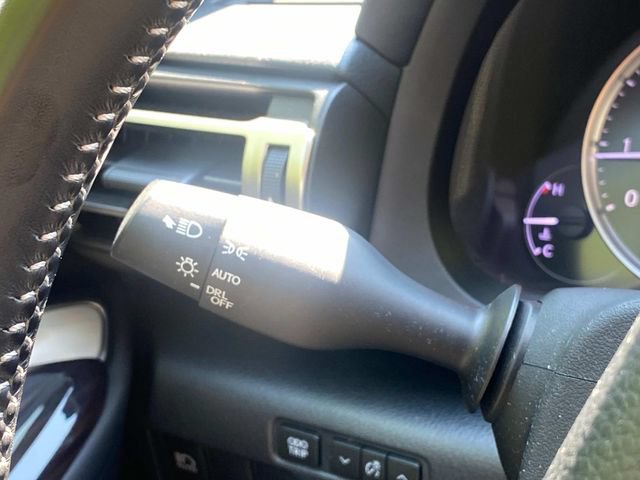 Used 2021 Lexus RC 300 w/ Accessory Package RWD image 18