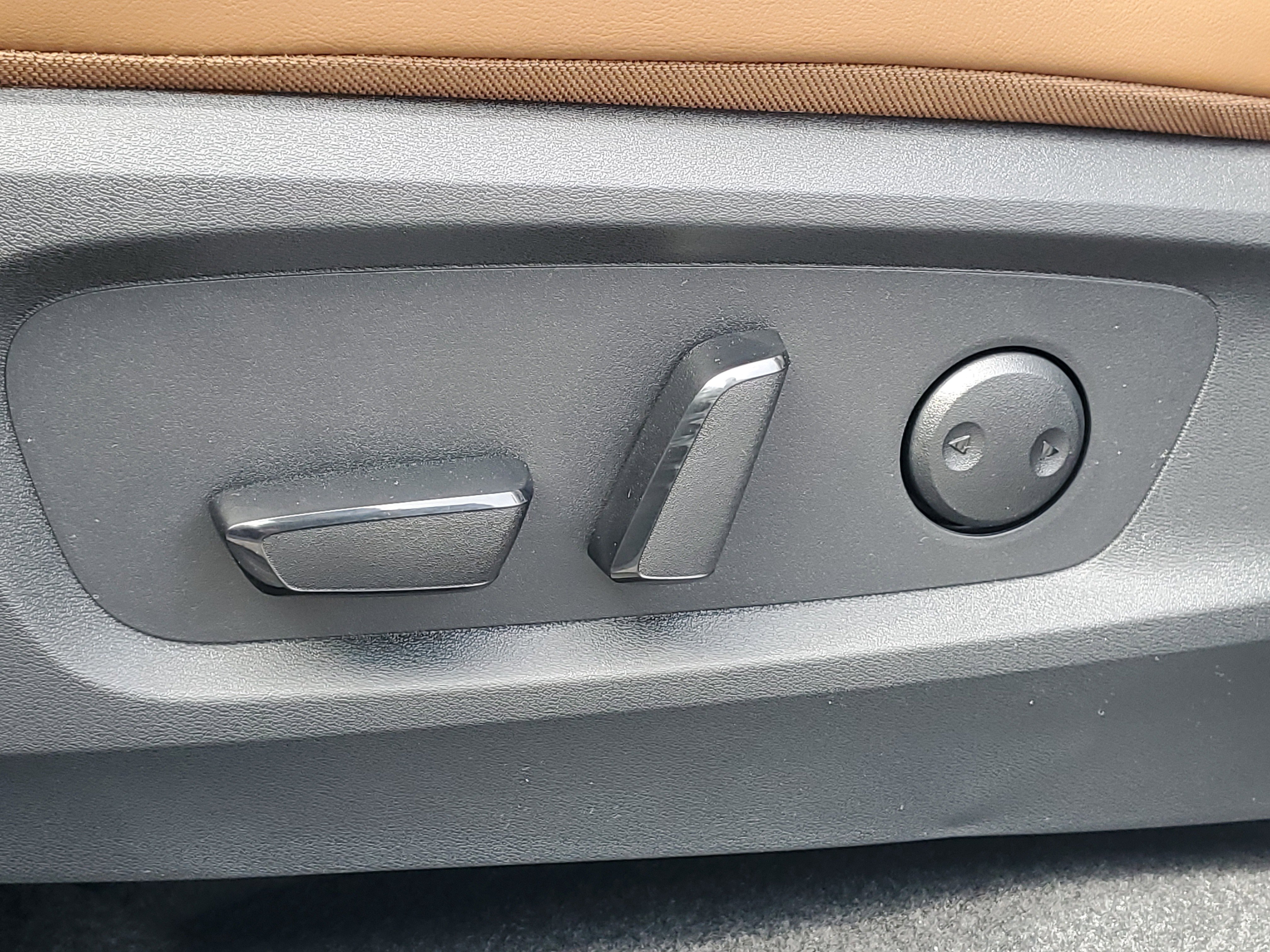 New 2026 Nissan Pathfinder Platinum image 6