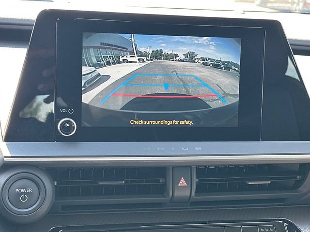 Used 2023 Toyota Prius XLE FWD image 24