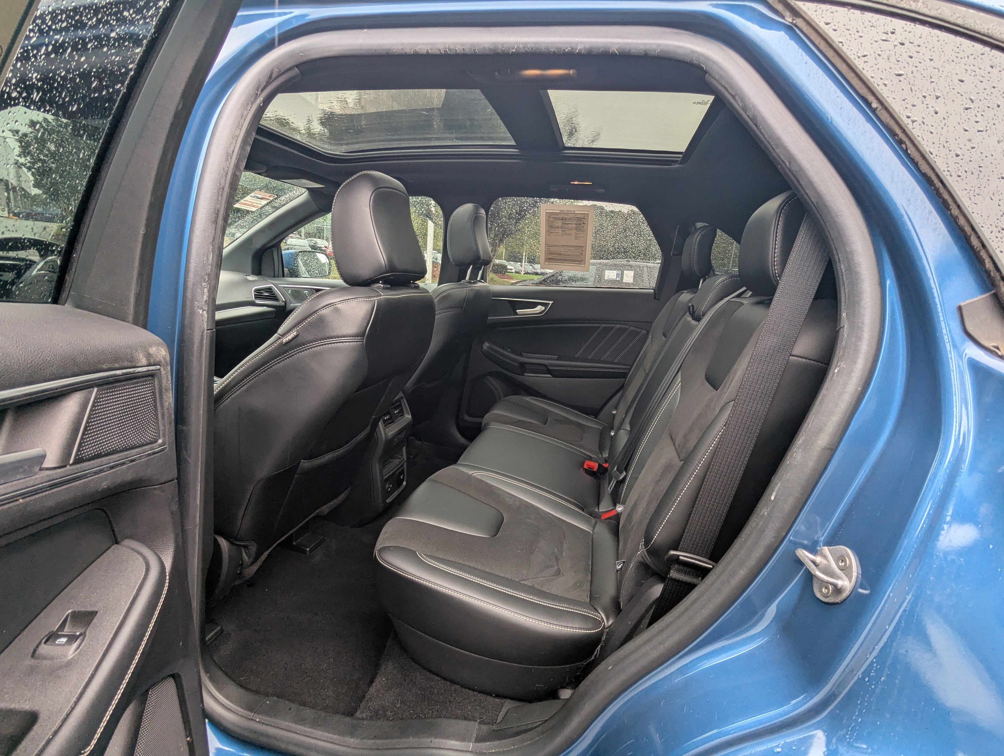 Used 2021 Ford Edge ST w/ Equipment Group 401A image 10