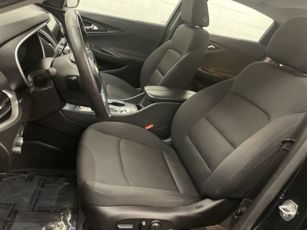 Used 2022 Chevrolet Malibu LT w/ Redline Edition FWD image 13