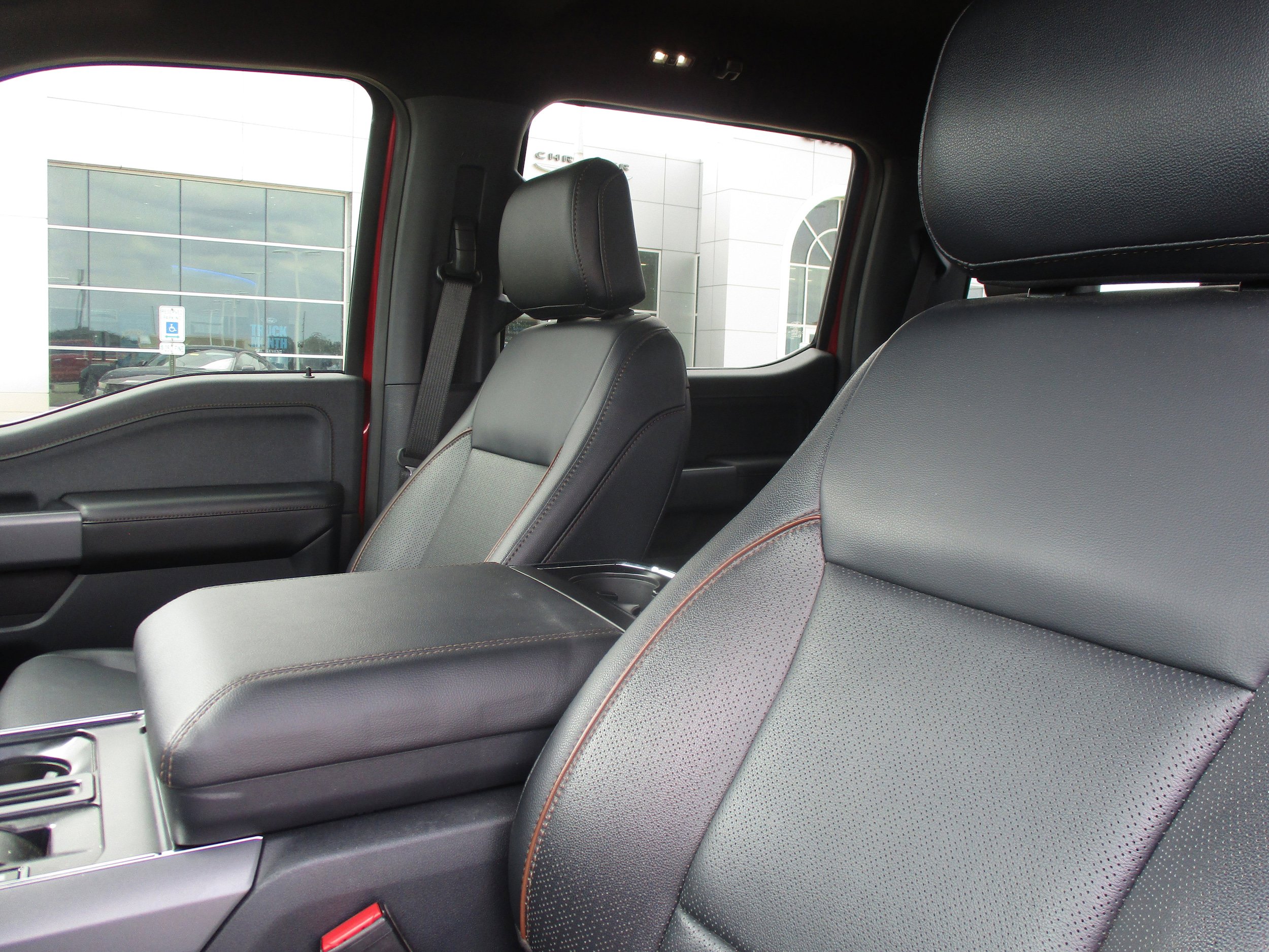Used 2024 Ford F150 Lariat w/ Bed Utility Package AWD/4WD image 16