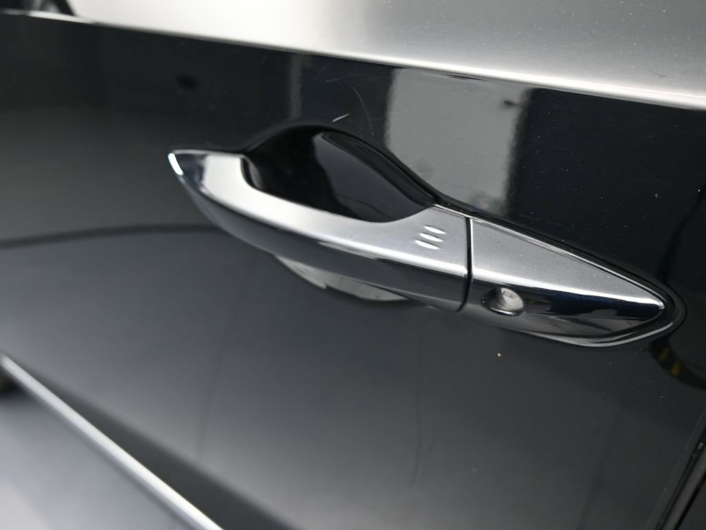 Used 2022 Acura MDX FWD image 37