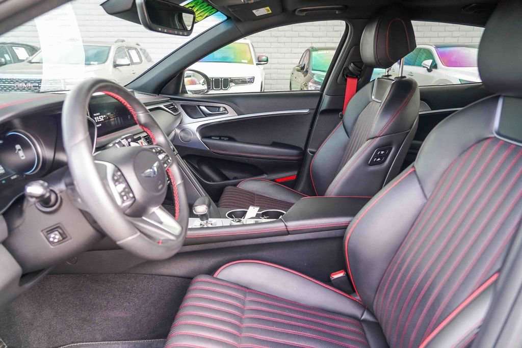 Used 2023 Genesis G70 2.0T w/ Sport Prestige Package image 18