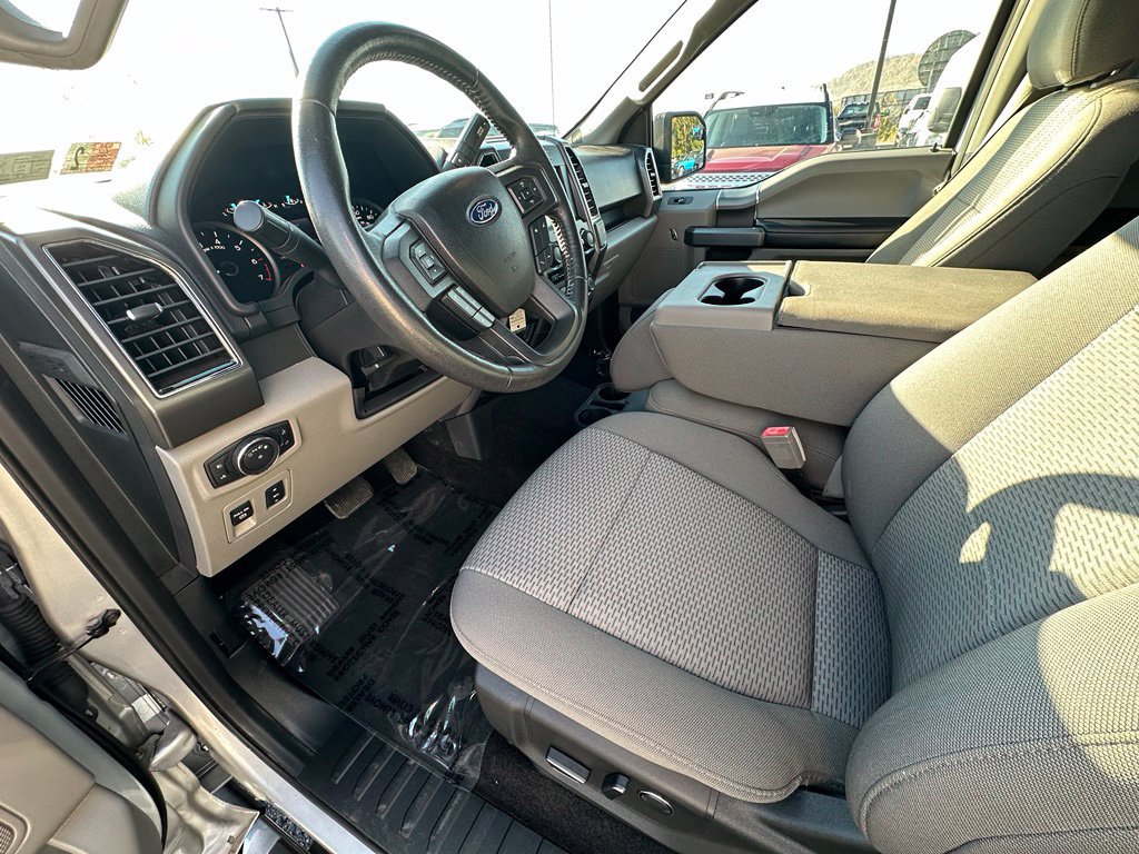 Used 2018 Ford F150 XLT w/ Equipment Group 302A Luxury AWD/4WD image 17