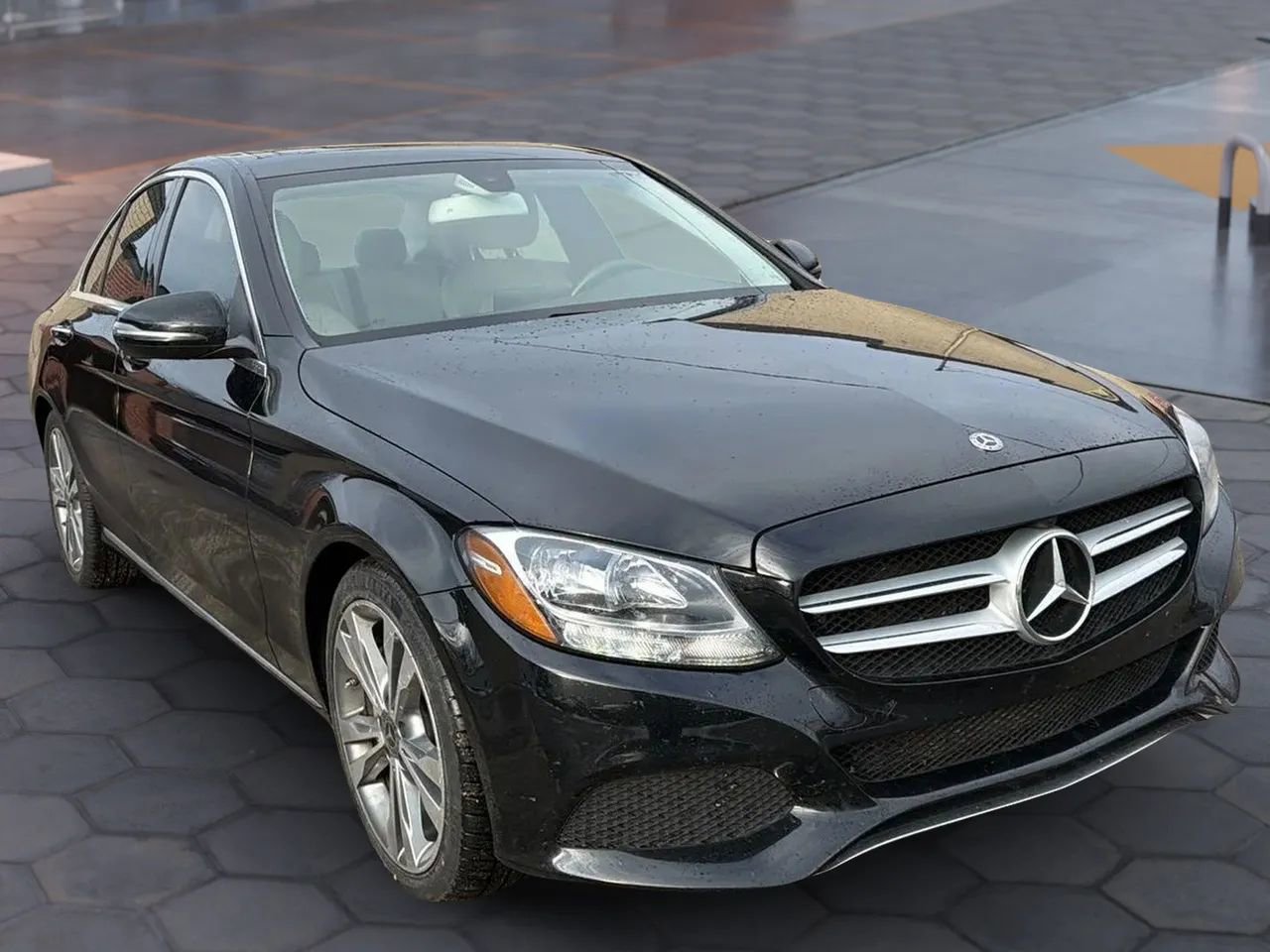 Used 2018 Mercedes-Benz C 300 Sedan w/ Premium Package image 22