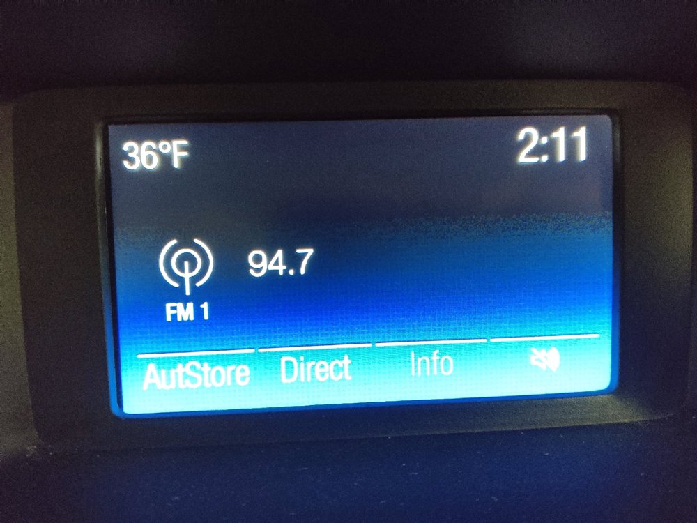 Used 2015 Ford Focus SE w/ SE Sport Package image 25