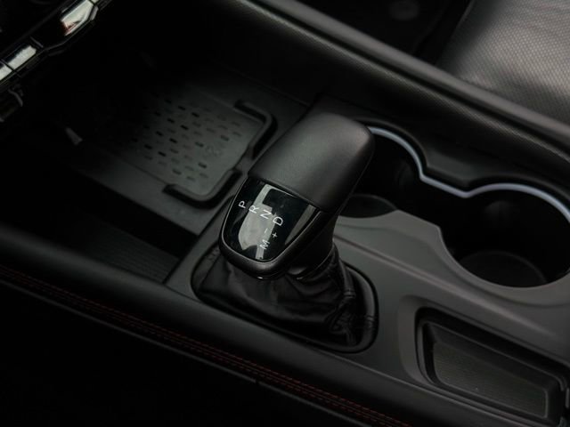 Used 2025 Dodge Durango GT AWD/4WD image 31