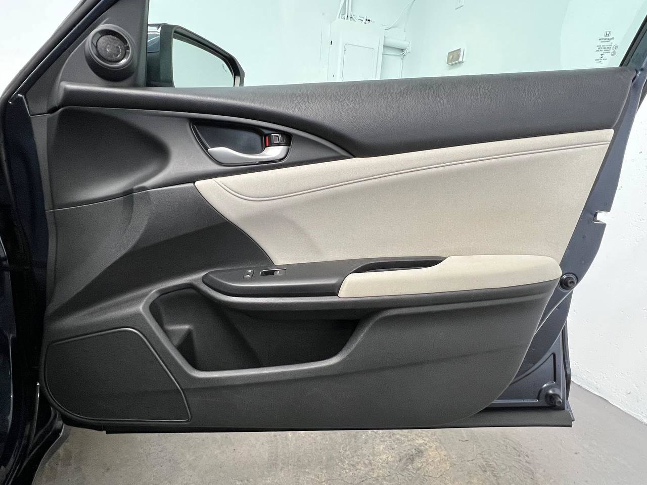 Used 2021 Honda Insight EX image 11