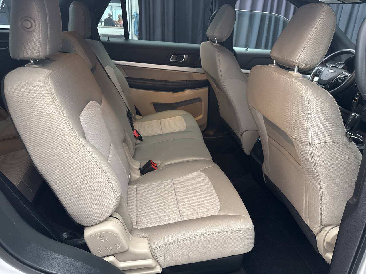 Used 2018 Ford Explorer 4WD image 26