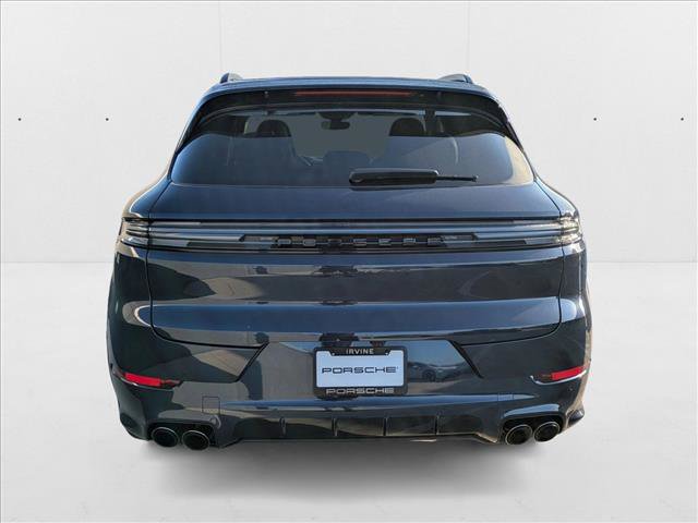 New 2025 Porsche Cayenne GTS image 10