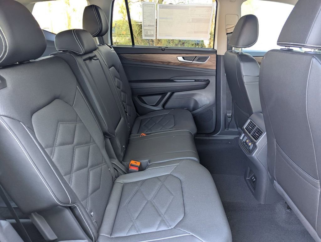 New 2026 Volkswagen Atlas SE image 19