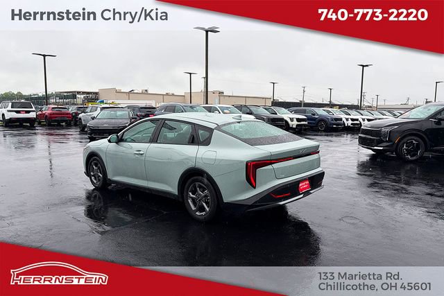 Used 2025 Kia K4 FWD image 5