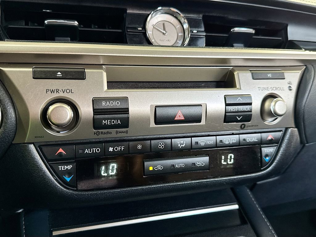 Used 2018 Lexus ES 350 w/ Accessory Package 2 FWD image 27