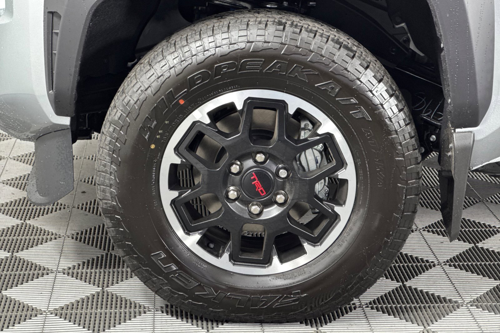 New 2025 Toyota Tacoma TRD Off-Road image 24