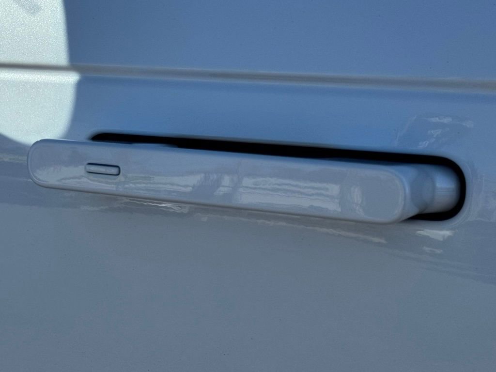 Used 2024 Land Rover Range Rover Long Wheelbase Autobiography image 13