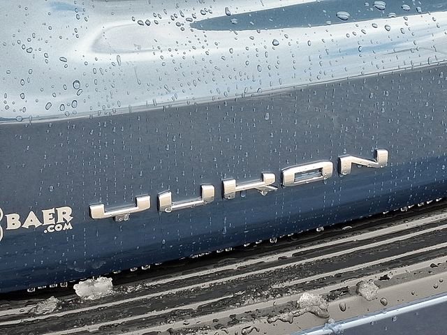 New 2026 GMC Yukon XL Elevation w/ Elevation Premium Package image 25