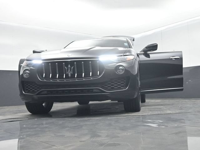 Used 2023 Maserati Levante GT AWD/4WD image 71
