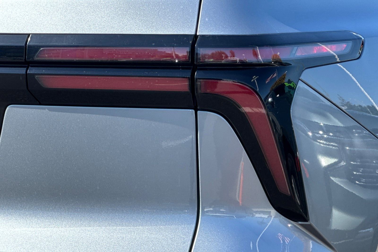 Used 2025 Chevrolet Traverse Z71 image 48