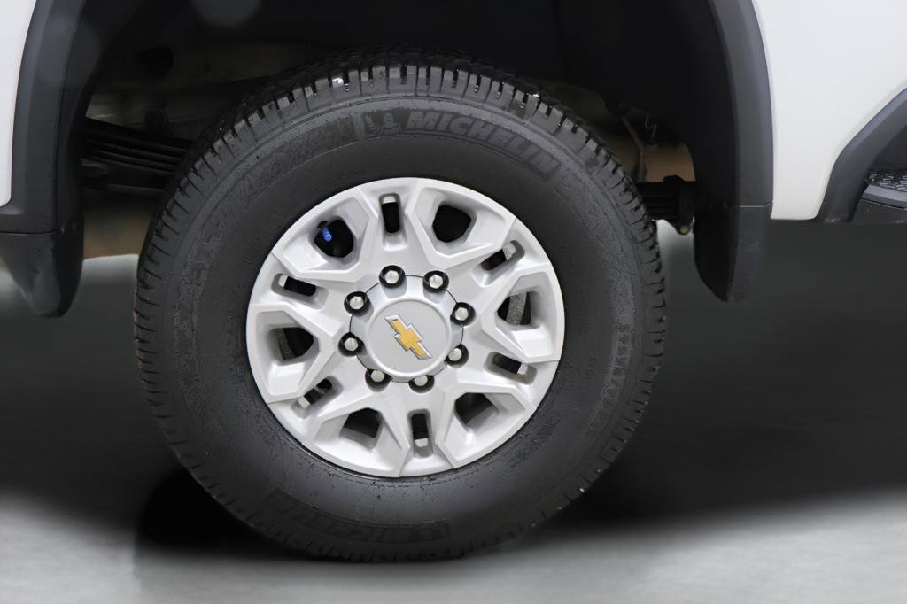 Used 2023 Chevrolet Silverado 2500 LT w/ Convenience Package AWD/4WD image 31