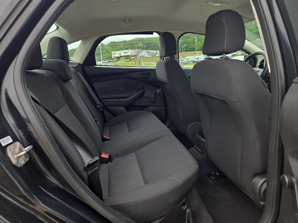 Used 2015 Ford Focus S FWD image 19