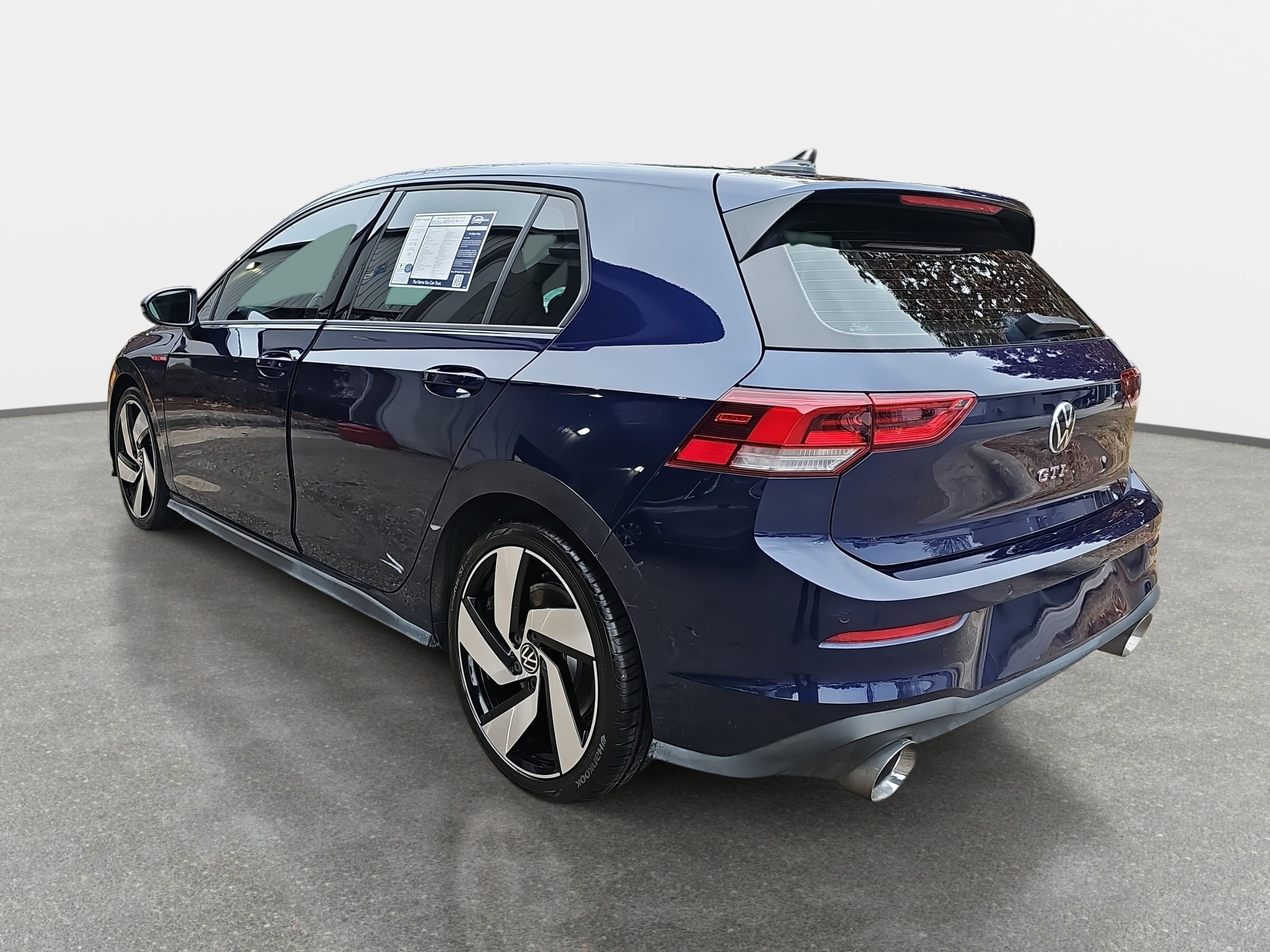 Used 2022 Volkswagen GTI SE image 7