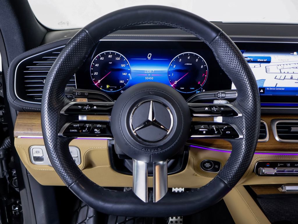 Used 2024 Mercedes-Benz GLS 580 4MATIC image 23