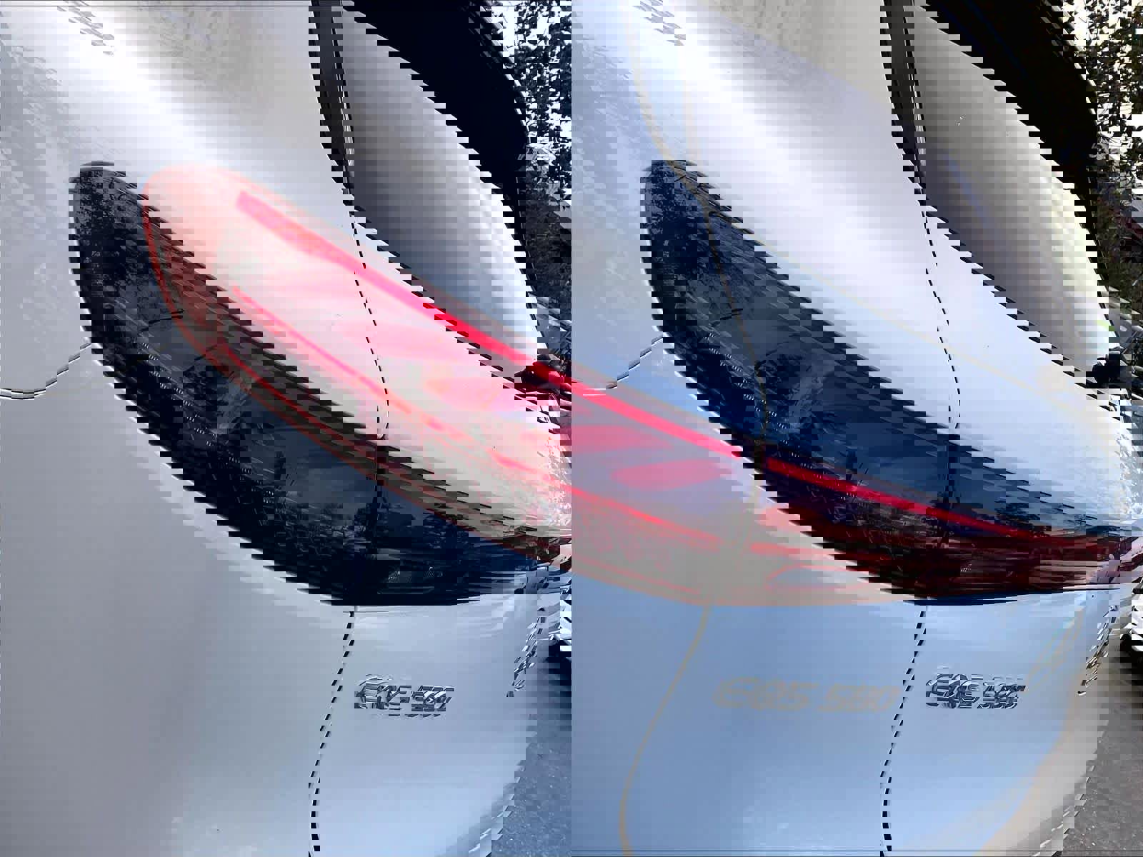 Used 2023 Mercedes-Benz EQS 580 4MATIC SUV image 30