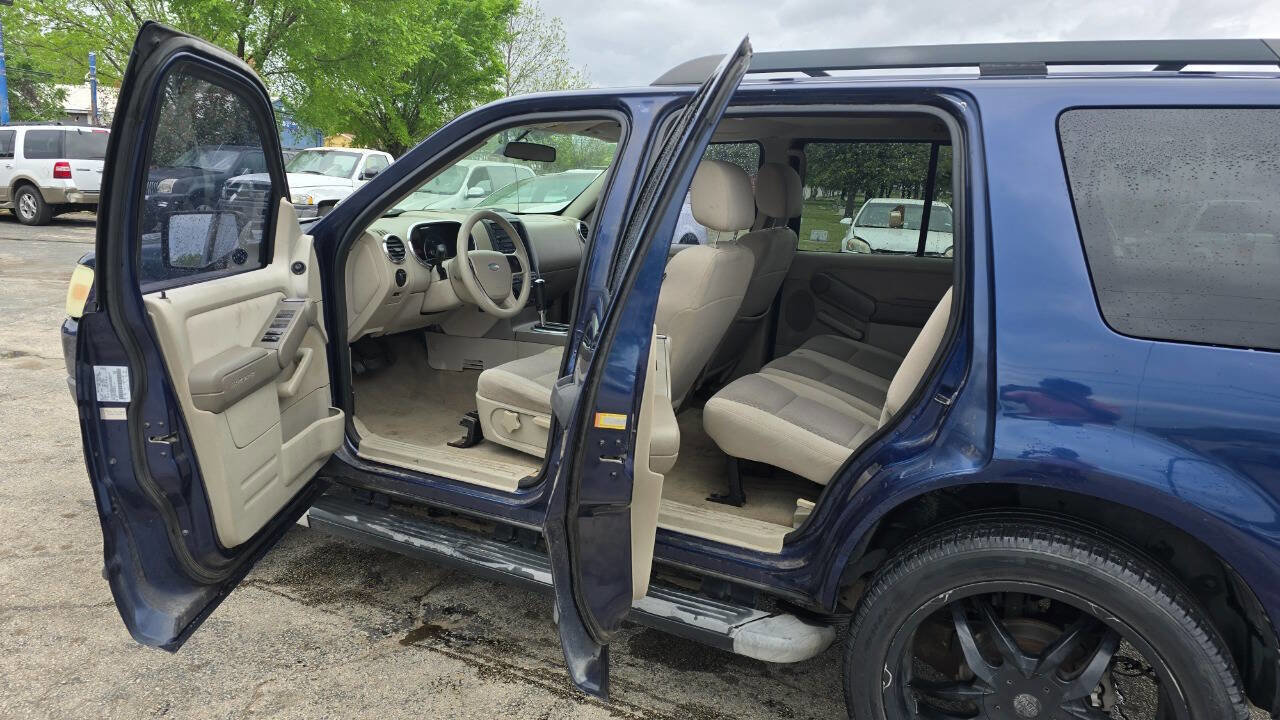 Used 2006 Ford Explorer XLS image 8