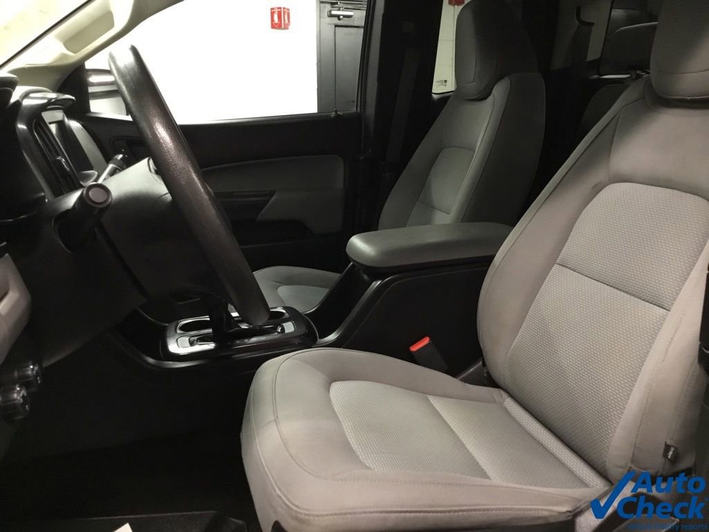 Used 2018 Chevrolet Colorado W/T AWD/4WD image 25
