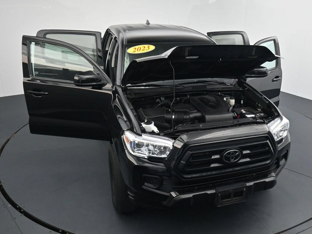 Used 2023 Toyota Tacoma SR AWD/4WD image 43