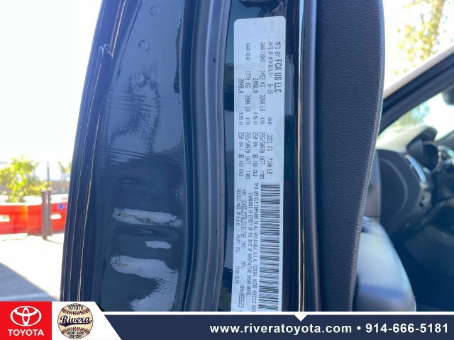 Used 2020 Dodge Durango R/T w/ Blacktop Package AWD/4WD image 36