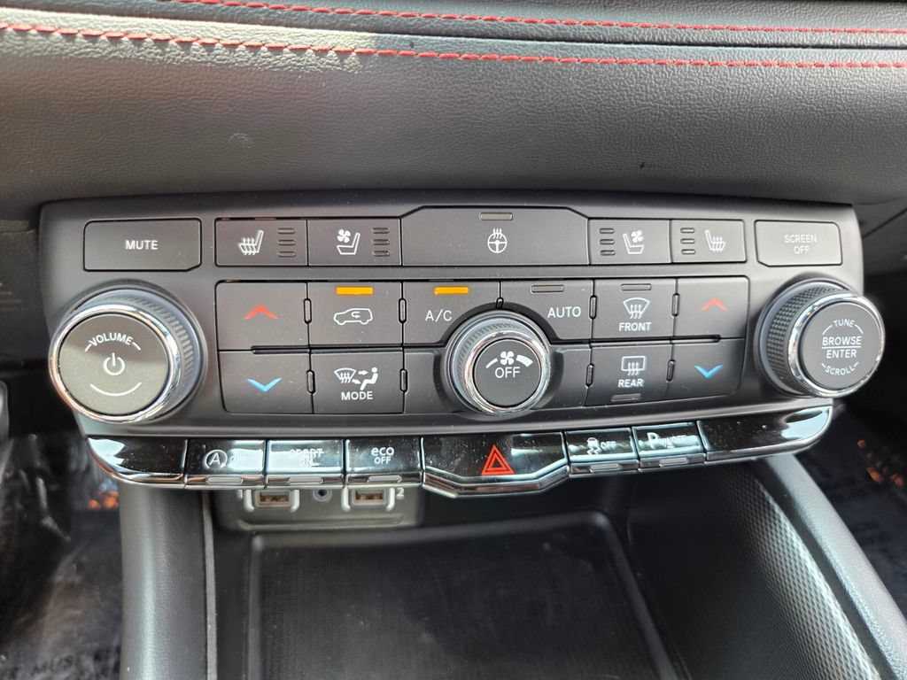 Used 2024 Dodge Durango GT AWD/4WD image 24