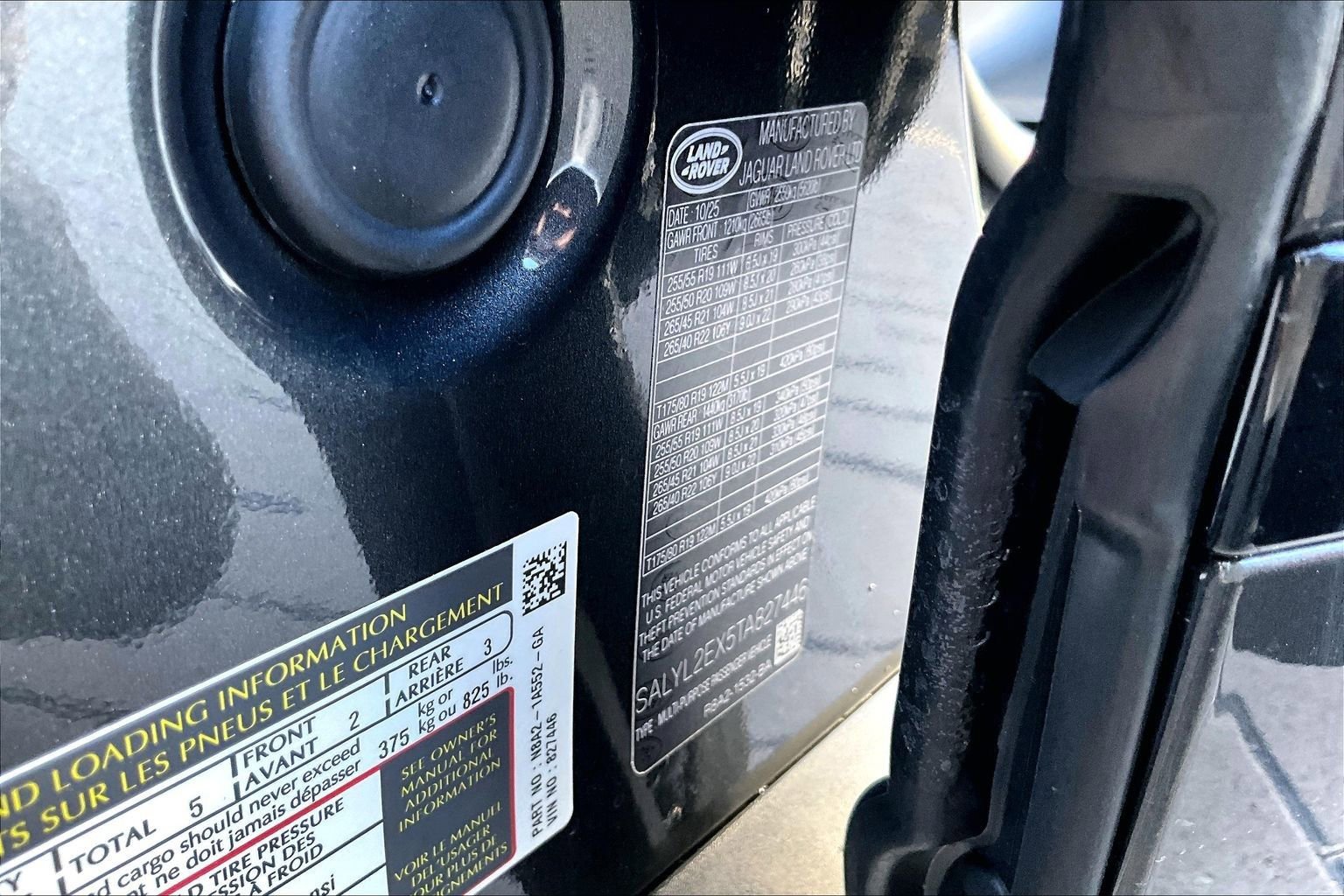 New 2026 Land Rover Range Rover Velar Dynamic SE image 13