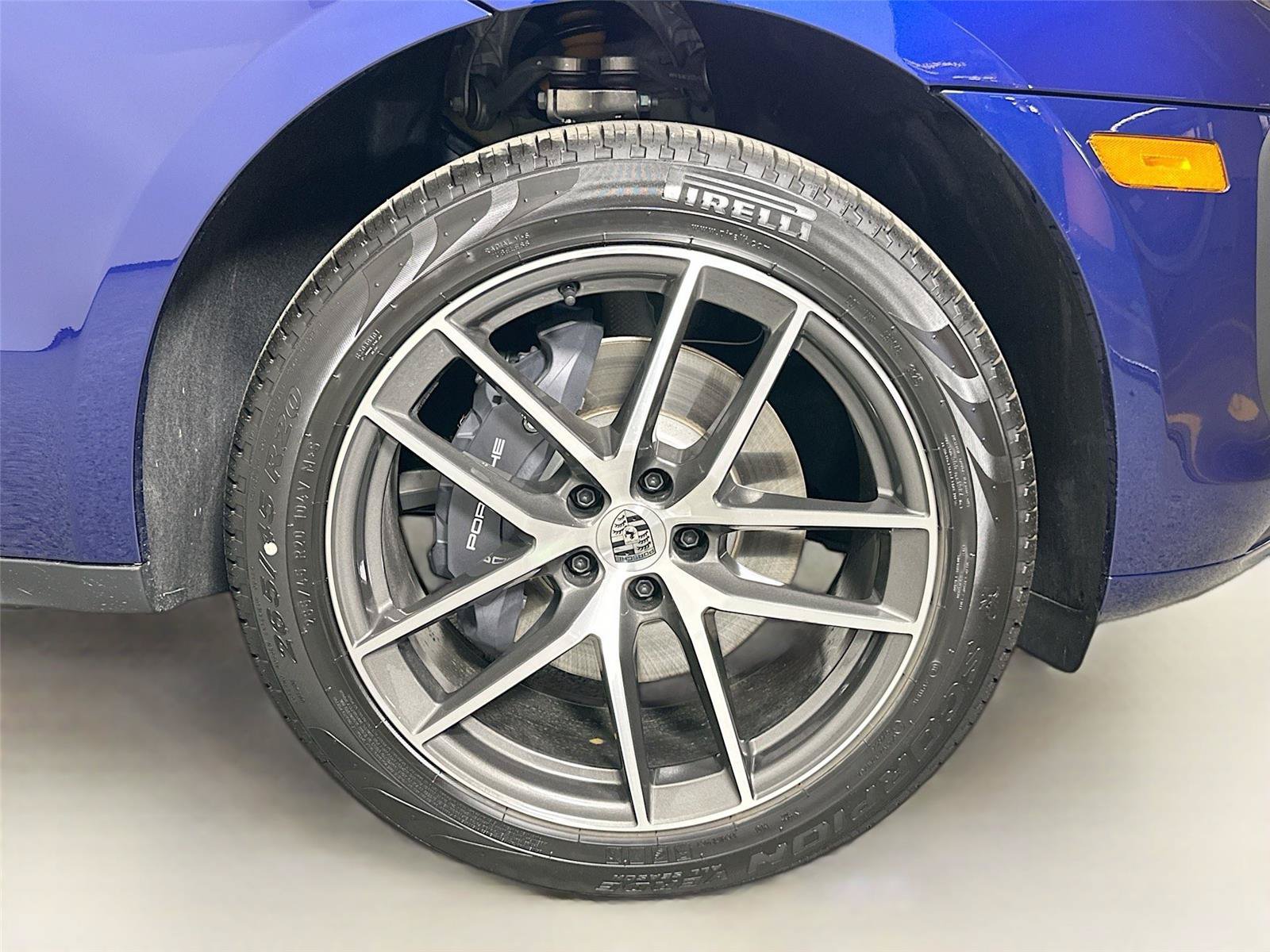 Certified 2026 Porsche Macan Turbo AWD/4WD image 14