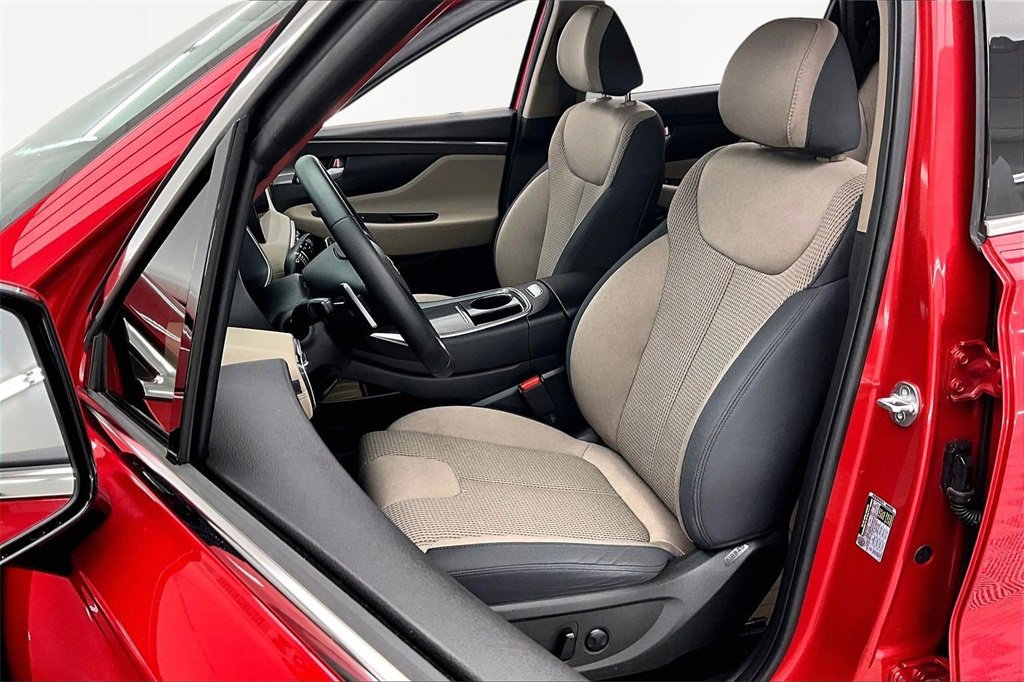 Used 2023 Hyundai Santa Fe SEL w/ Cargo Package image 25