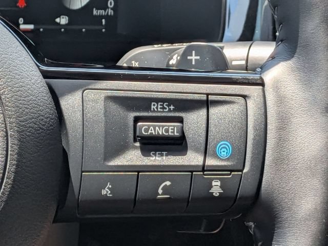 Certified 2023 Nissan Pathfinder Platinum AWD/4WD image 18