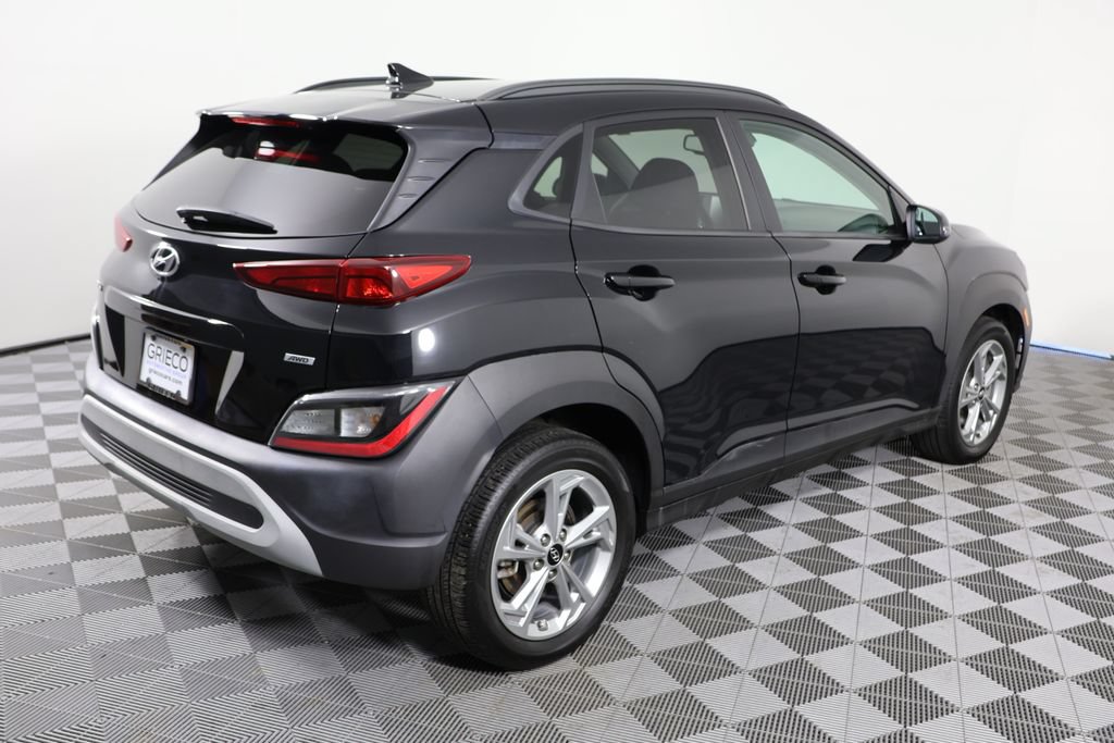 Used 2023 Hyundai Kona SEL w/ Cargo Package AWD/4WD image 8