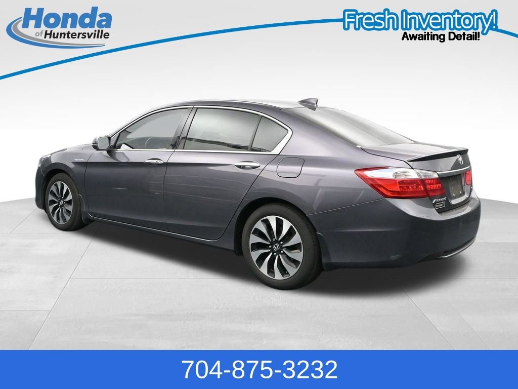Used 2015 Honda Accord Touring image 6