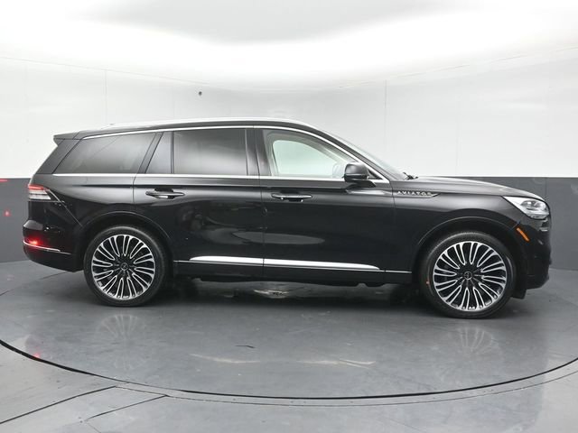Certified 2023 Lincoln Aviator Black Label image 8