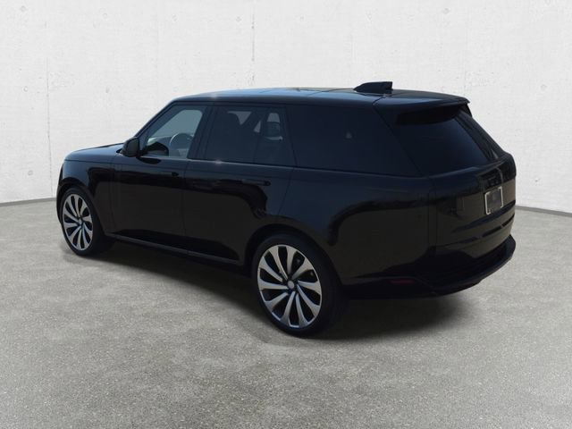 Used 2025 Land Rover Range Rover SE AWD/4WD image 7
