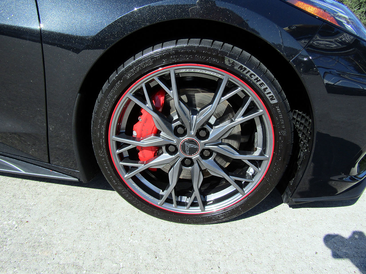 Used 2023 Chevrolet Corvette Stingray Premium Conv w/ Z51 Performance Package image 22