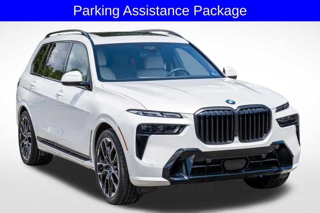 Used 2025 BMW X7 xDrive40i w/ M Sport Package AWD/4WD image 10