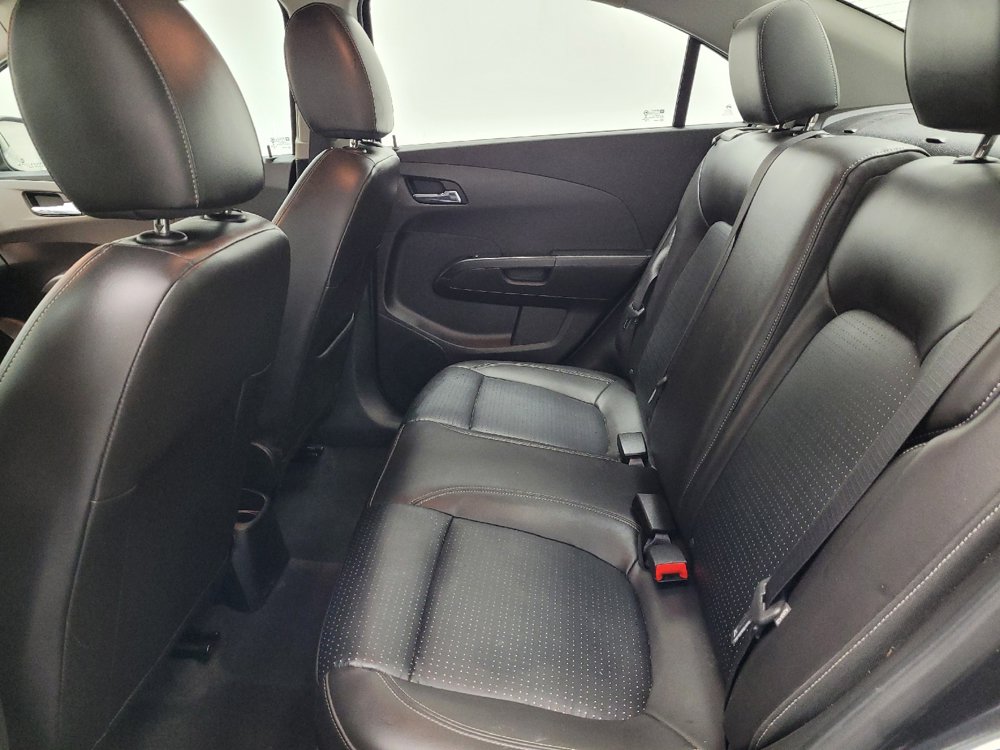 Used 2018 Chevrolet Sonic Premier FWD image 18