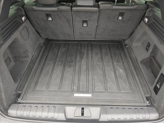 Used 2023 Land Rover Range Rover Sport SE Dynamic image 25