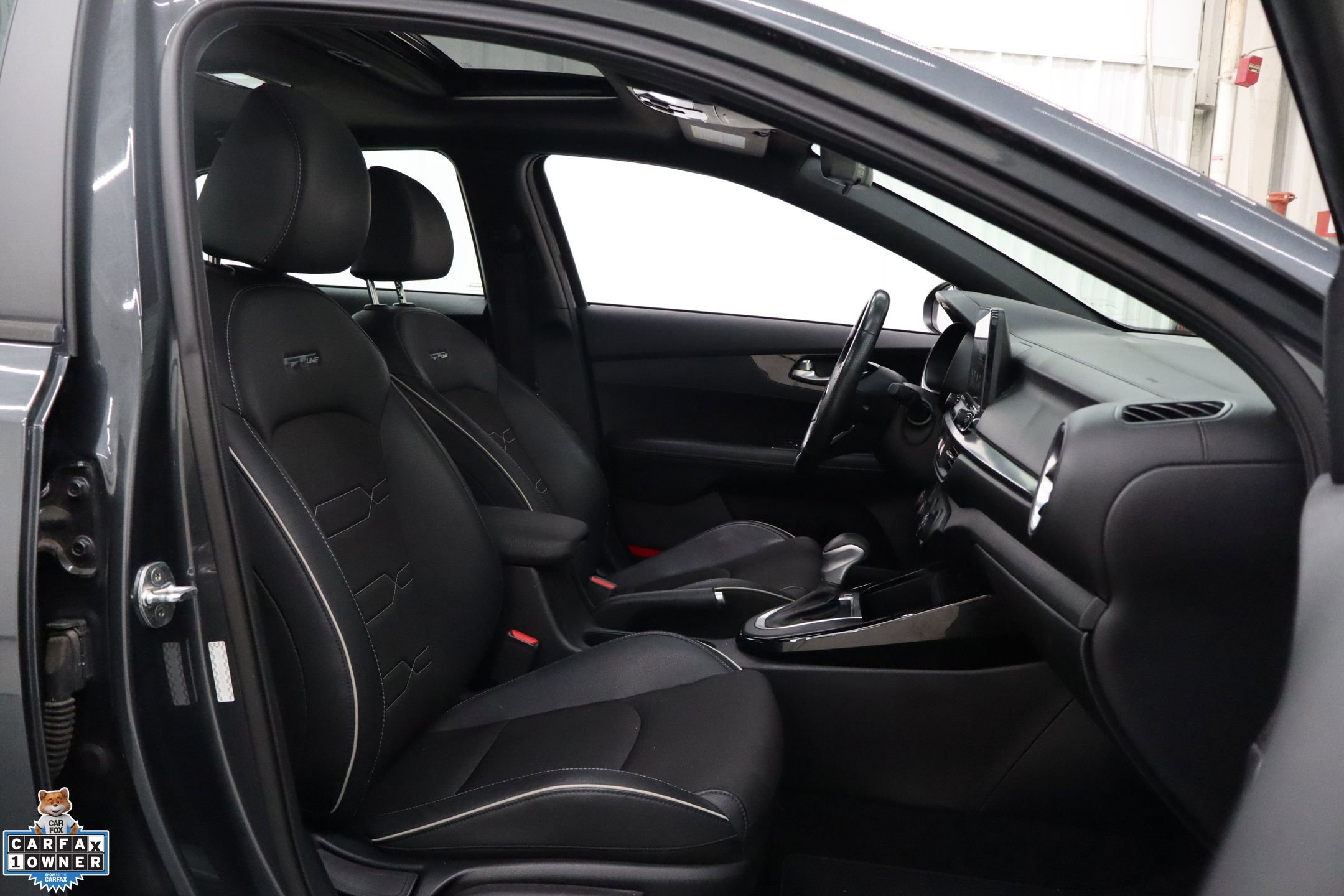 Used 2021 Kia Forte GT-Line w/ GT-Line Premium Package image 31