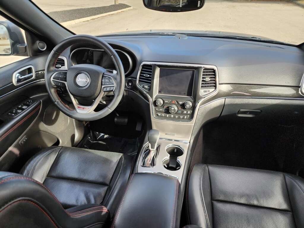 Used 2018 Jeep Grand Cherokee Trailhawk w/ Trailhawk Luxury Group image 20