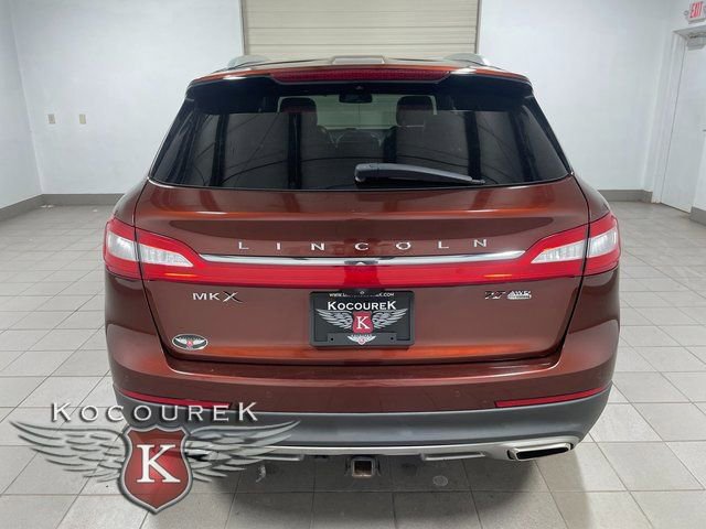 Used 2016 Lincoln MKX Reserve w/ Luxury Package AWD/4WD image 5